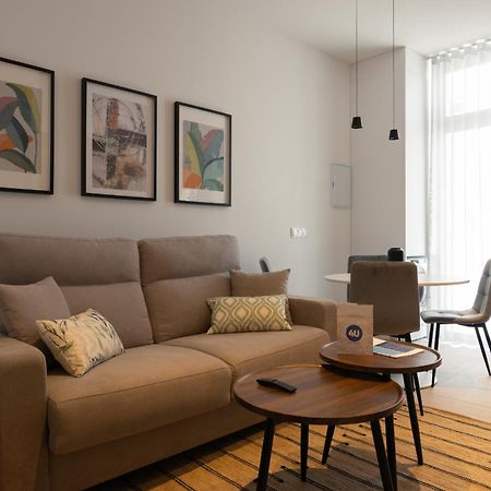 Dorm4You Arena Plaza Valencia Buitenkant foto