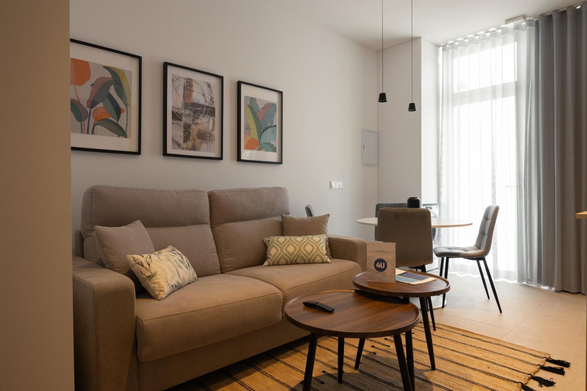 Dorm4You Arena Plaza Valencia Buitenkant foto